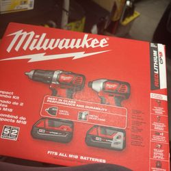 Milwaukee M18 Compact 2 Tool Kit