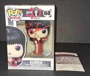 🔥 Cassandra Peterson Elvira Signed Autographed Funko Diamond Exclusive JSA COA 🔥