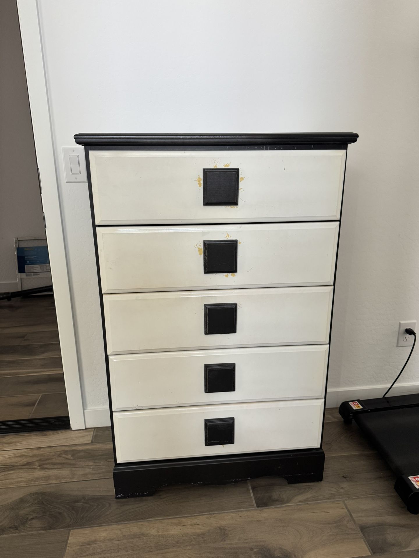 Tall 5-Drawer Dresser
