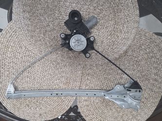 TOYOTA RAV4 FRONT RIGHT PASSENGER SIDE DOOR WINDOW REGULATOR W/ MOTOR OEM 19-24