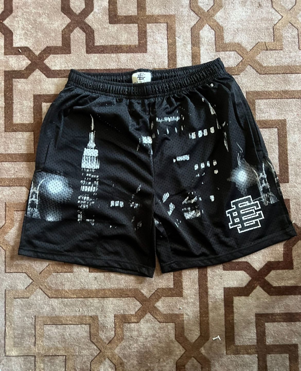 Eric Emanuel EE Basic Short Black Skyline Medium