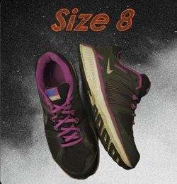 Nike Pegasus size 8