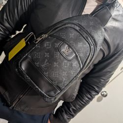 Crossbody 