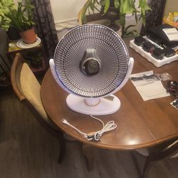 🔥 Stay Warm This Winter with the Oscillating Parabolic Heater! 🔥
