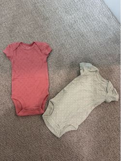 Carters 0 to 3 onsies new