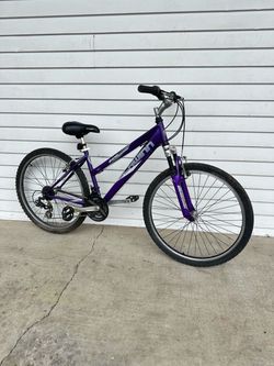 Women’s Mountain Bike