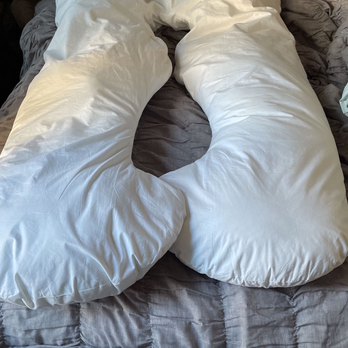 Pregnancy pillow