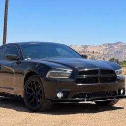 Dodge Charger 2011