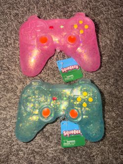 Jumbo squeeezy game controller