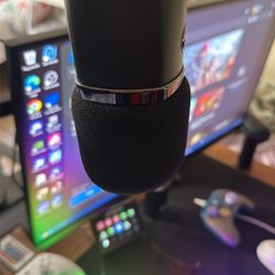 Elgato Boom Arm With Blue Yetis X 