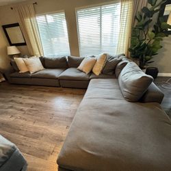 Sectional 