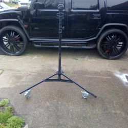 14ft. Studio Tripod