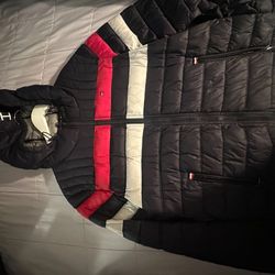 Tommy Hilfiger Slim Puffer - Size M - $25 
