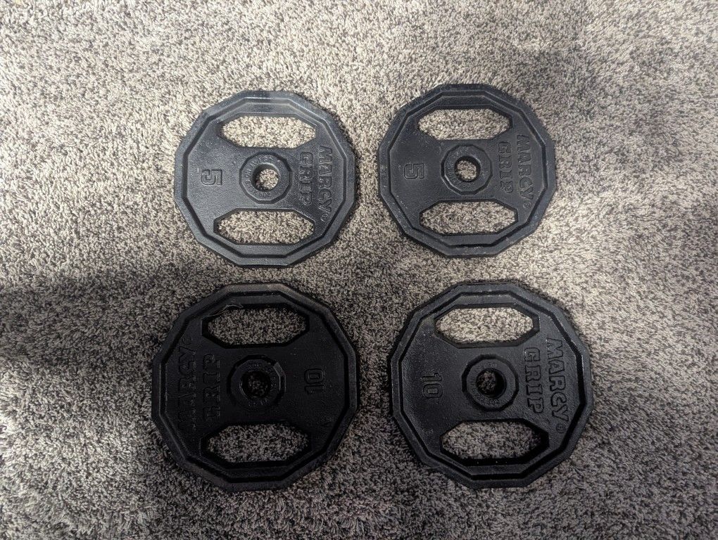 Weights ( Two  5s Two 10s )
