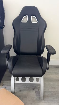 gaming chair  (4 in stock)