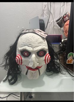 Jigsaw mask brand new 50 $