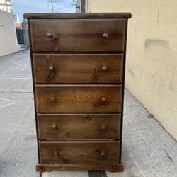 New 5 Drawer Dresser