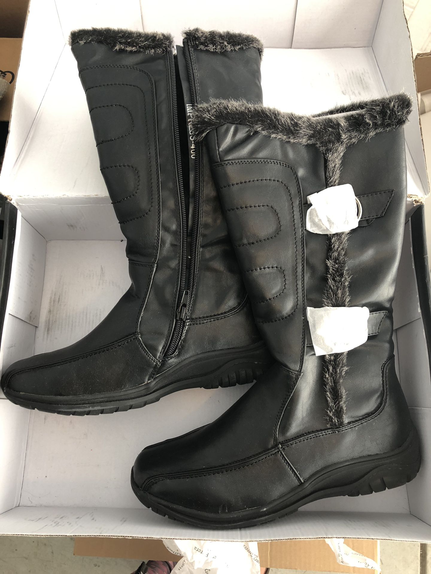 Henry Ferrera Black Winter boots 9.5 man made materials