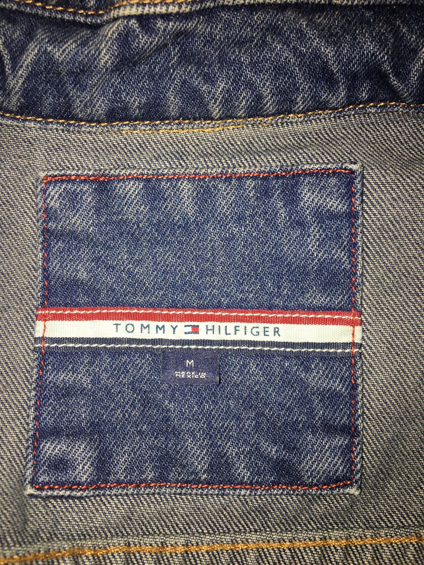 Jacket TOMMY HILFIGER talla M .