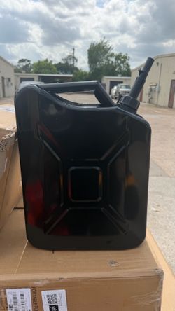 5 gallon metal gas cans