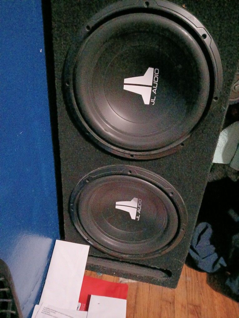 Jl Audio 12"speaker In A Box