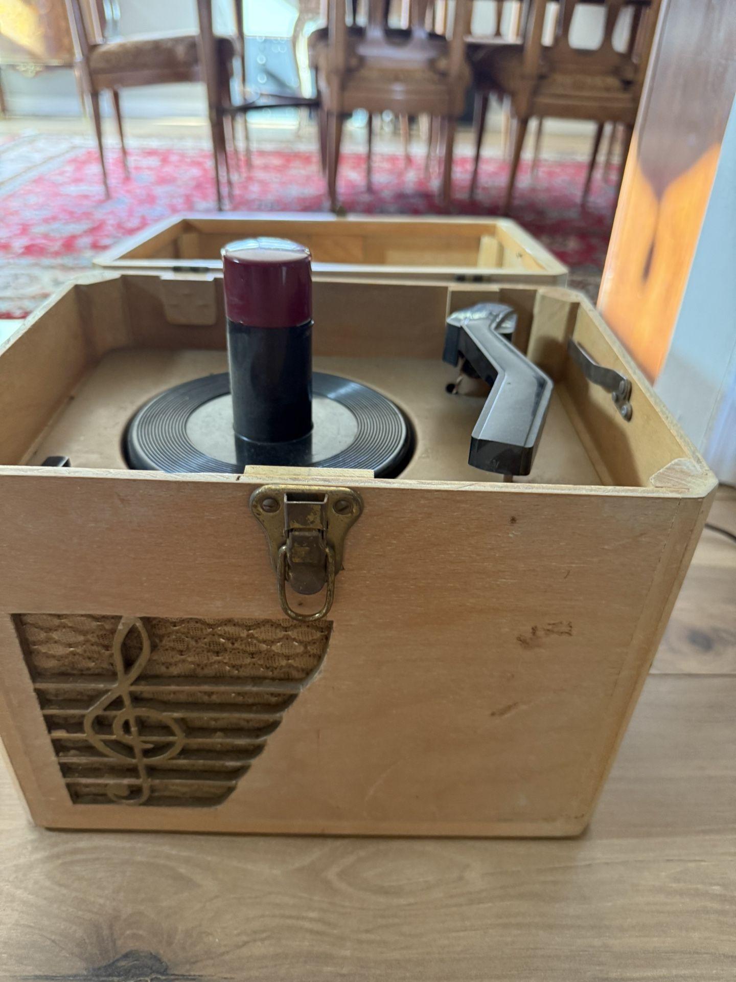Vintage RCA Victor Phonograph Record Player