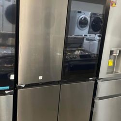NEW !! SAMSUNG BESPOKE + FAMILY HUB STAINLESS STEEL 4 DOOR COUNTER DEPTH REFRIGERATOR/ FINANCE AVAILABLE 