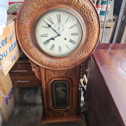 Wind Up Wall Clock