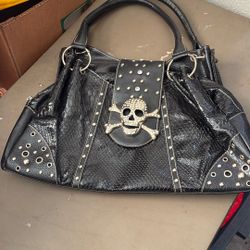 A pirate purse