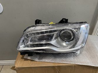 2015-2023 Chrysler 300 Left Headlight 