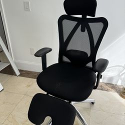 Office Chair W Leg Rest