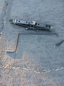 Car jack  stock oem