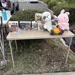 yard Sale On Patterson And Hemlock  