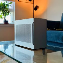 RTX 5070, Intel Core Ultra 7, 32GB DDR5, 1TB SSD, SFF Gaming PC