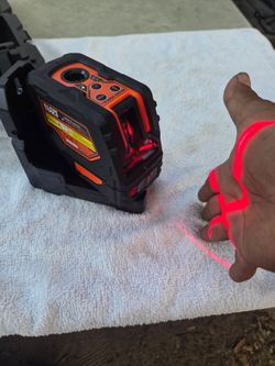 Brand New klein tools red laser $120 firme low Ball will b ignored area jersey village 77O41