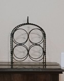 Wine Bottle Holder