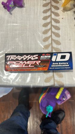 Traxxas 8.4V 3000mAh NiMH Flat Battery Pack w/iD Connector