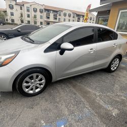 2014 KIA Rio