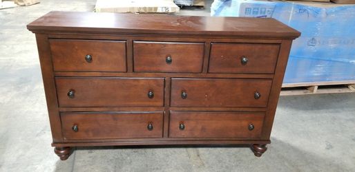 VERETT 7 DRAWER DRESSER