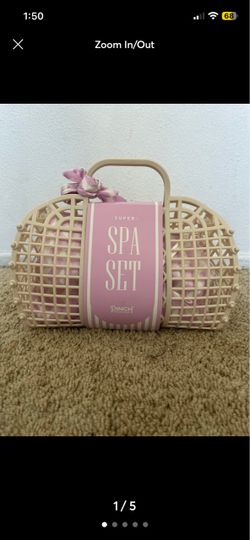 BRAND NEW Super Spa Set Gift Basket