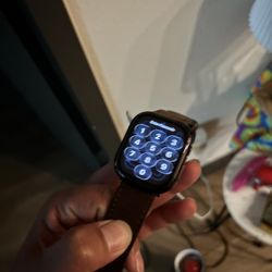 Apple S10 Watch With Leather Band And Charger