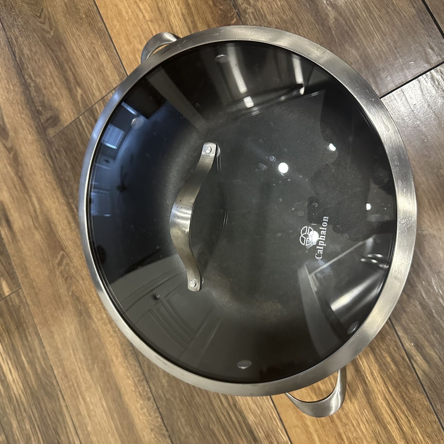 Calphalon contemporary 12 inch wok for Sale in Philadelphia, PA - OfferUp