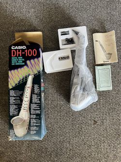 RARE Casio Digital Horn/ Saxophone DH-100 NOS