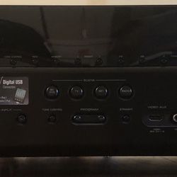 YAMAHA RX-V675 7.2 Channel HDMI A/V Receiver *No Remote*