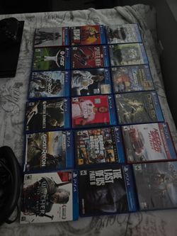 PS4 Pro Gaming Bundle - 18 Games +

2 Controllers