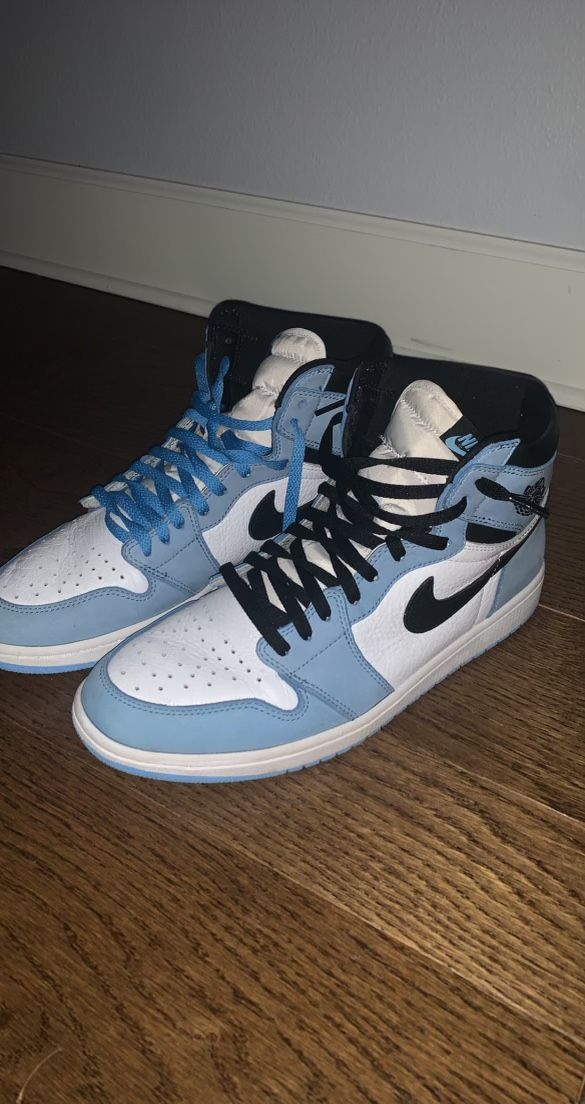 Air Jordan 1 OG “University Blue”