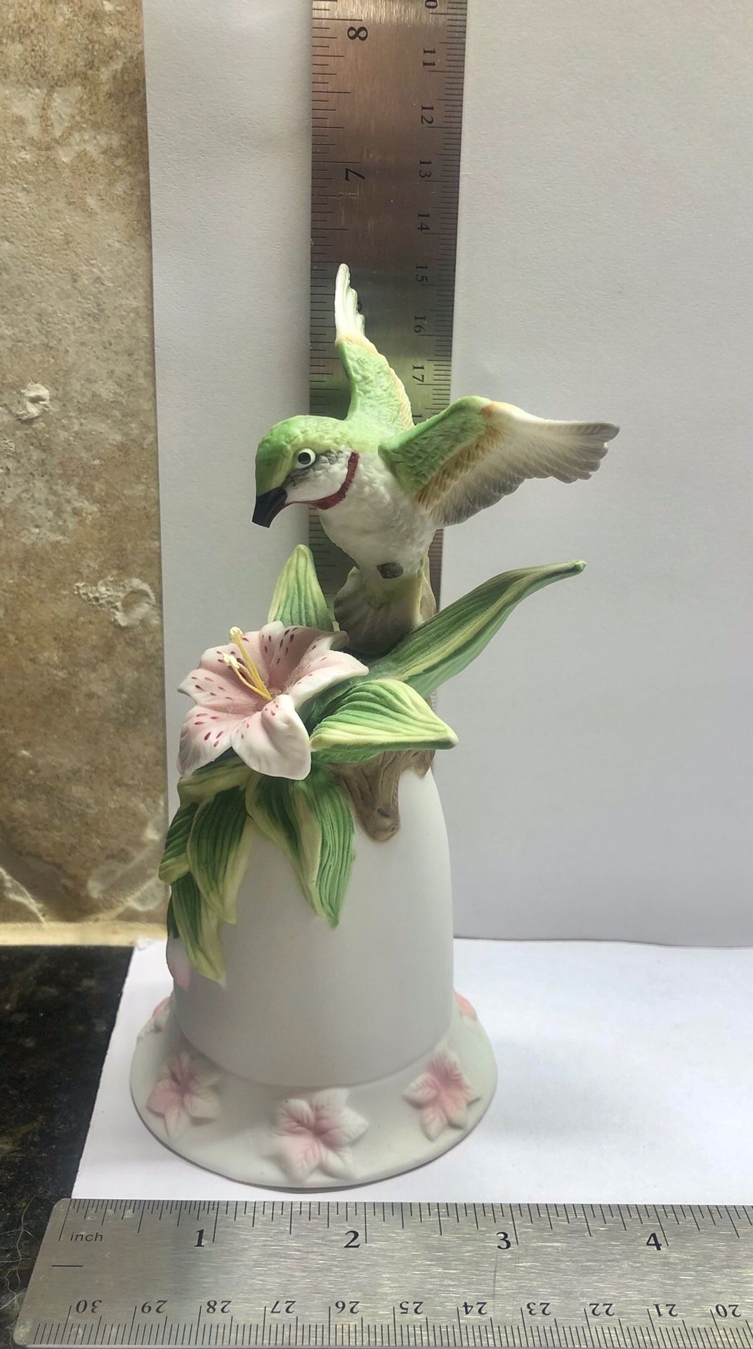 Seymour Mann Connoisseur Hummingbird bell
