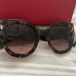 Fendi FF Motif Sunglasses