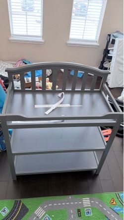 Baby changing table
