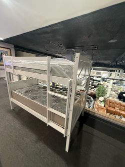 TWIN OVER TWIN BUNK BED